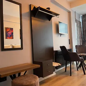 taksim-park-hotel.istanbul-turkeyhotels.com/